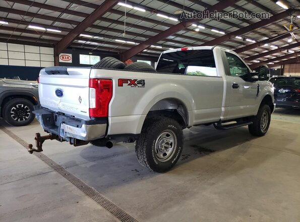 1FTRF3B65HEF41567 2017 FORD F350 Silver Задня права чверть