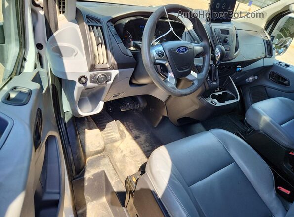 1FTYE1YMXHKB49226 2017 FORD TRANSIT Белый Вид панели приборов