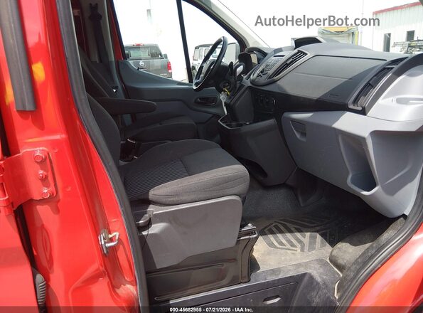 1FTYE1ZM3GKA97743 2016 FORD TRANSIT-150 Red Front interior view