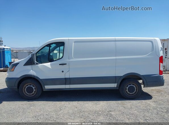 1FTYE1ZM4HKB32789 2017 FORD TRANSIT-150 White 