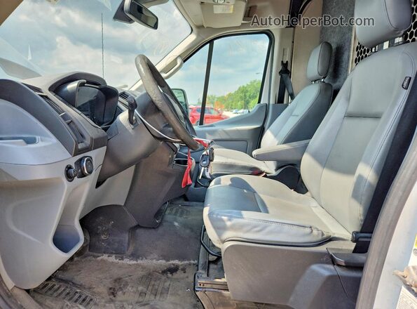 1FTYE2CM7GKA38435 2016 FORD TRANSIT White Front interior view
