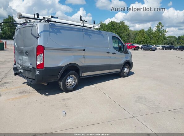 1FTYE2Y81PKB94241 2023 FORD TRANSIT-150 Серебряный Задняя правая четверть