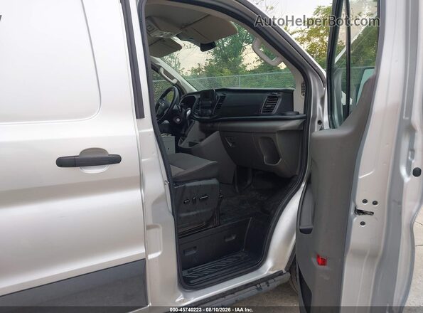 1FTYE2Y81PKB94241 2023 FORD TRANSIT-150 Серебряный Вид салона спереди