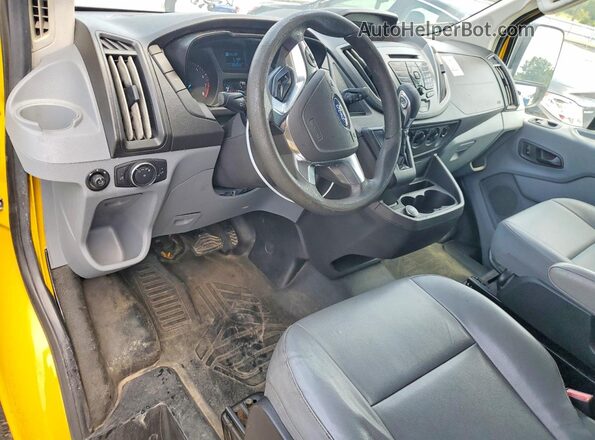 1FTYR1YM0HKA29083 2017 FORD TRANSIT Yellow Vista del salpicadero