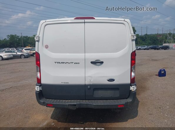 1FTYR1YM3HKB45619 2017 FORD TRANSIT-250 White 