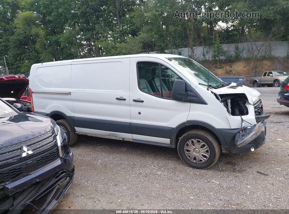 1FTYR1YM7GKB09902 2016 FORD TRANSIT-250 White Вид задньої частини салону