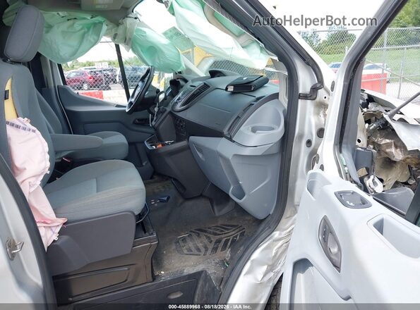 1FTYR2XG4GKA66749 2016 FORD TRANSIT-250 Silver Widok wnętrza z przodu