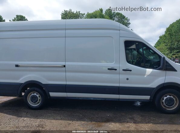 1FTYR3XM8KKA81663 2019 FORD TRANSIT-250 White Вид задньої частини салону