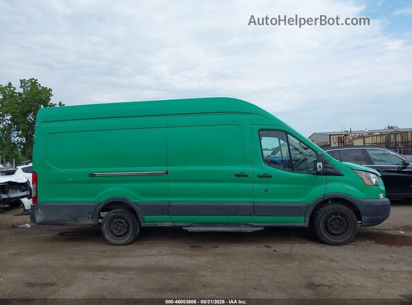 1FTYR3XMXHKA23921 2017 FORD TRANSIT Green Вид задньої частини салону