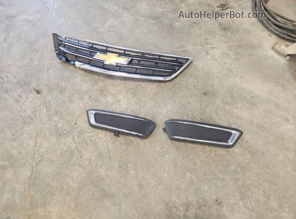 1G1105S30HU190047 2017 CHEVROLET IMPALA Желто-коричневый Вид подкапотного пространства