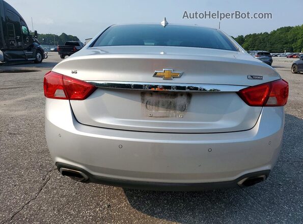 1G1105S36LU101655 2020 CHEVROLET IMPALA Серебряный Вид сзади