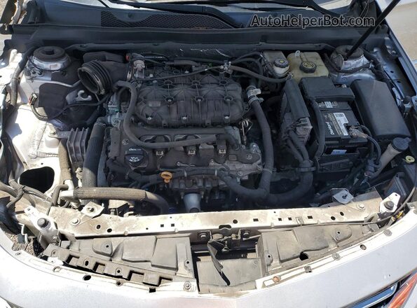 1G1105S39LU101388 2020 CHEVROLET IMPALA Silver Rear interior view