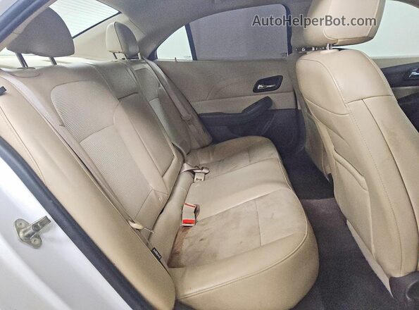 1G11C5SA0GF163679 2016 CHEVROLET MALIBU White Հետևի նստատեղերի տեսք