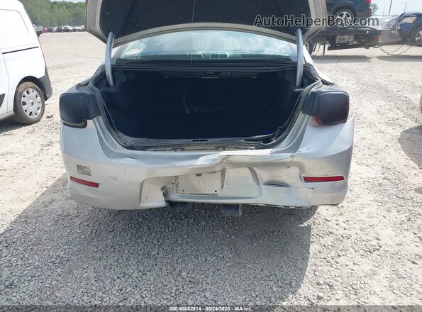 1G11C5SA1GF160211 2016 CHEVROLET MALIBU Silver Widok z przodu