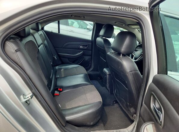 1G11C5SA9GF117350 2016 CHEVROLET MALIBU Silver Vista de los asientos traseros