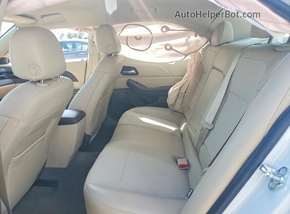 1G11C5SAXGF100900 2016 CHEVROLET MALIBU White Вид задніх сидінь