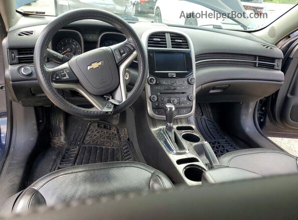 1G11E5SA4GU132098 2016 CHEVROLET MALIBU Синий Вид панели приборов