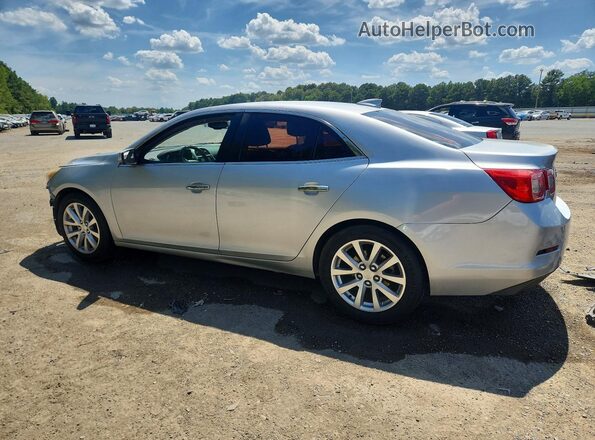 1G11E5SAXGF100552 2016 CHEVROLET MALIBU Серебряный Задняя левая четверть