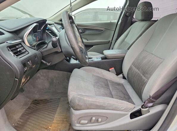 1G11Z5SA4GU135703 2016 CHEVROLET IMPALA Silver Вид салону спереду