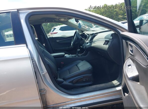 1G11Z5SA4KU139680 2019 CHEVROLET IMPALA Серебряный Вид салона спереди