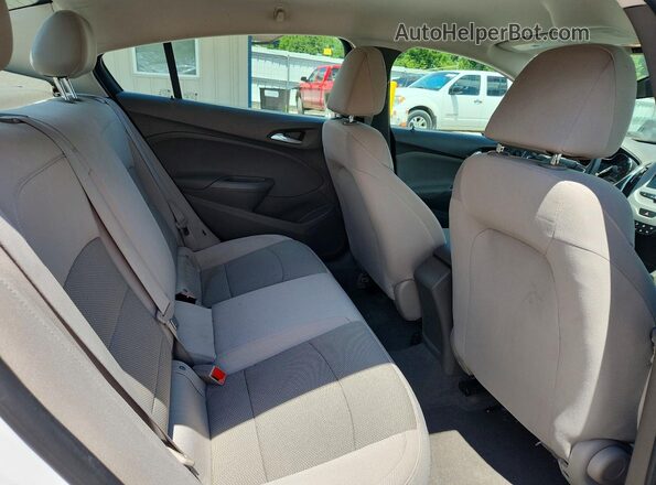 1G1BC5SM0H7165264 2017 CHEVROLET CRUZE White Vista de los asientos traseros