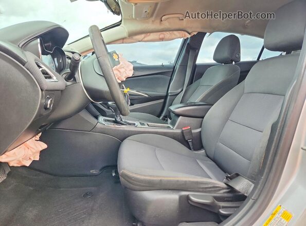 1G1BC5SM1J7175310 2018 CHEVROLET CRUZE Silver Սալոնի դիմացի տեսք