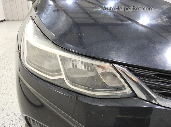 1G1BC5SM2J7221923 2018 CHEVROLET CRUZE Черный 