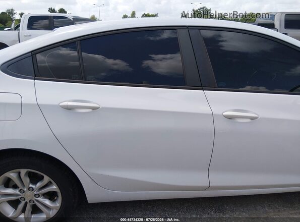 1G1BC5SM2K7102352 2019 CHEVROLET CRUZE Silver Rear interior view
