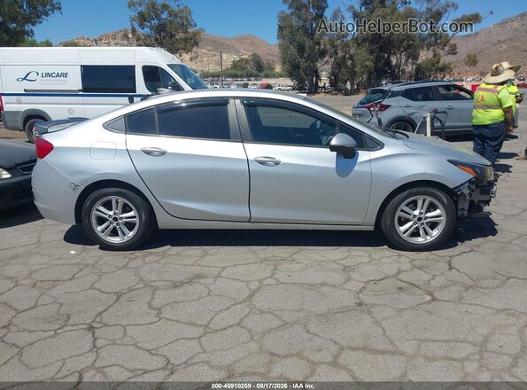 1G1BC5SM3J7121622 2018 CHEVROLET CRUZE Silver უკანა სალონის ხედი