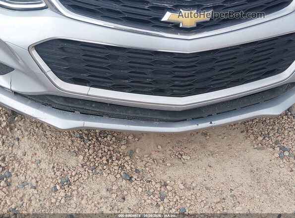 1G1BC5SM4H7193651 2017 CHEVROLET CRUZE Silver Widok z przodu
