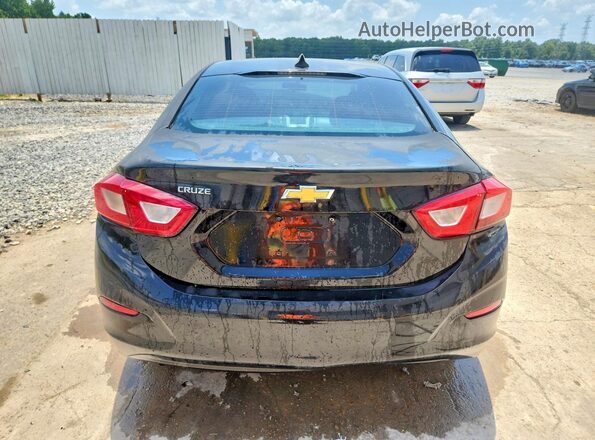 1G1BC5SM4J7248010 2018 CHEVROLET CRUZE Black Widok z tyłu