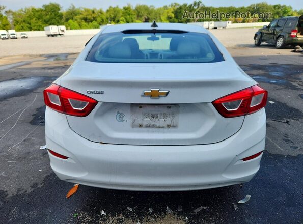 1G1BC5SM6H7112441 2017 CHEVROLET CRUZE White Rear view