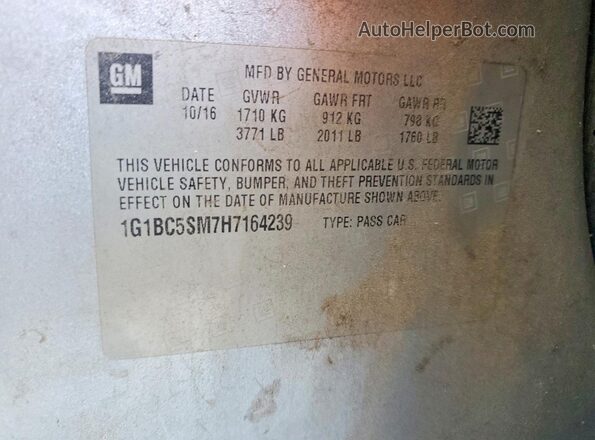 1G1BC5SM7H7164239 2017 CHEVROLET CRUZE Silver Widok komory silnika