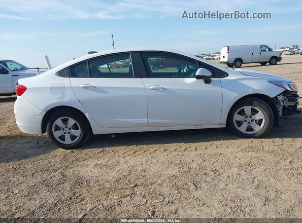 1G1BC5SMXJ7239439 2018 CHEVROLET CRUZE White სალონის 360-გრადუსიანი ხედი
