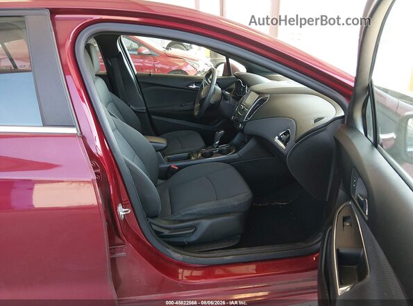1G1BE5SM2J7205134 2018 CHEVROLET CRUZE Красный Вид салона спереди