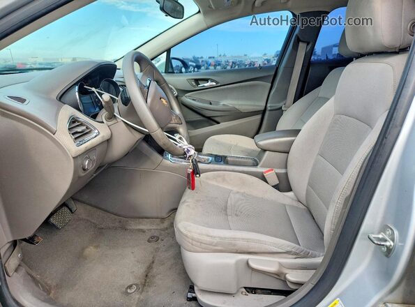 1G1BE5SM4G7319628 2016 CHEVROLET CRUZE Серый Вид салона спереди
