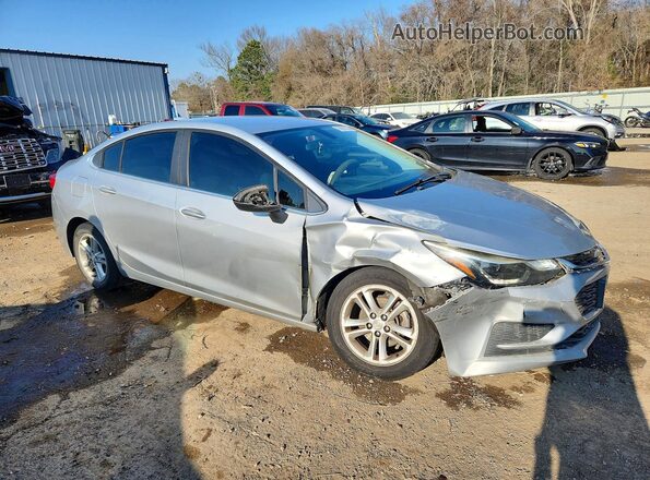 1G1BE5SM4H7101268 2017 CHEVROLET CRUZE Серебряный Передняя правая четверть
