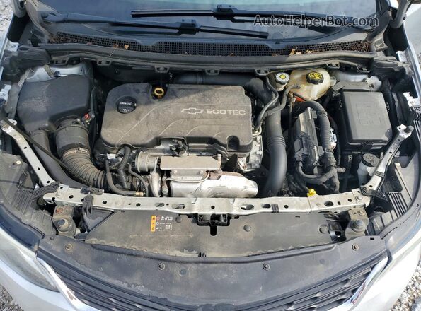 1G1BE5SM4J7106752 2018 CHEVROLET CRUZE Серебряный Вид задней части салона