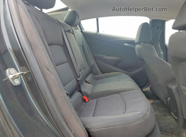 1G1BE5SM5J7202485 2018 CHEVROLET CRUZE Gray Widok tylnych siedzeń