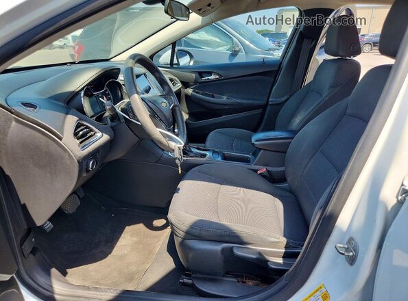 1G1BE5SM6H7204174 2017 CHEVROLET CRUZE White წინა სალონის ხედი