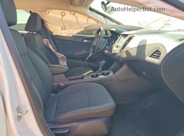 1G1BE5SM8H7129638 2017 CHEVROLET CRUZE White Вид салону спереду