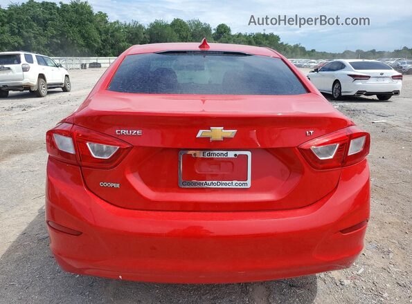 1G1BE5SM8H7228816 2017 CHEVROLET CRUZE Красный Вид сзади