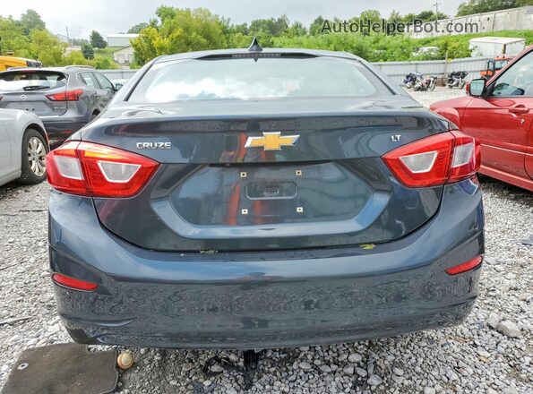 1G1BE5SM9J7101255 2018 CHEVROLET CRUZE Black Widok z tyłu