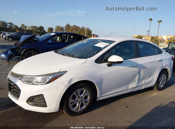 1G1BJ5SM3K7104147 2019 CHEVROLET CRUZE White Widok wnętrza 360 stopni