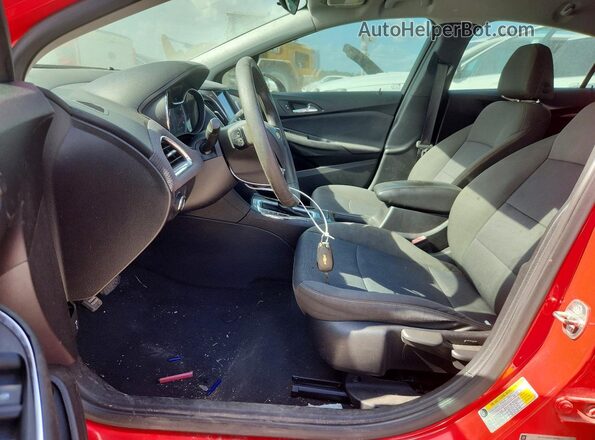 1G1BJ5SM8K7102121 2019 CHEVROLET CRUZE Red Widok wnętrza z przodu