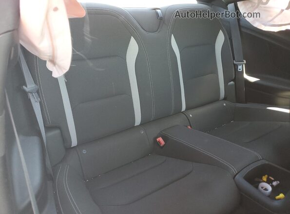 1G1FB1RX0P0160053 2023 CHEVROLET CAMARO White უკანა სავარძლების ხედი