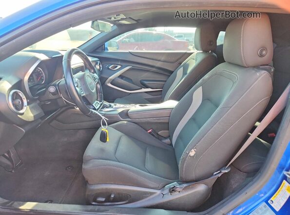 1G1FB1RX3H0154894 2017 CHEVROLET CAMARO Blue Widok deski rozdzielczej