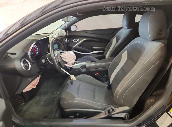 1G1FB1RX8J0104501 2018 CHEVROLET CAMARO Black წინა სალონის ხედი