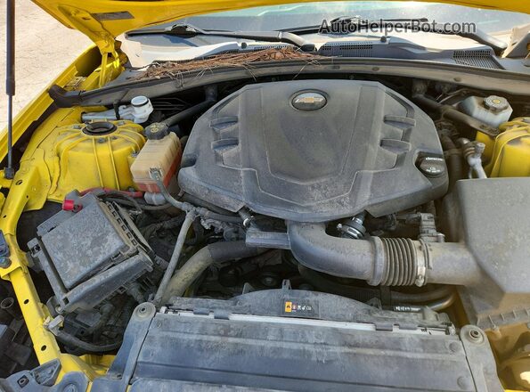 1G1FB3DS0H0153841 2017 CHEVROLET CAMARO Silver Widok wnętrza z tyłu