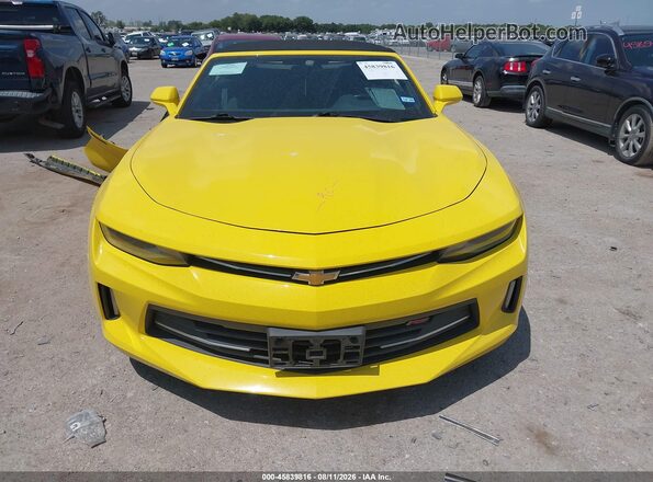 1G1FB3DS4J0168607 2018 CHEVROLET CAMARO Yellow Rear interior view